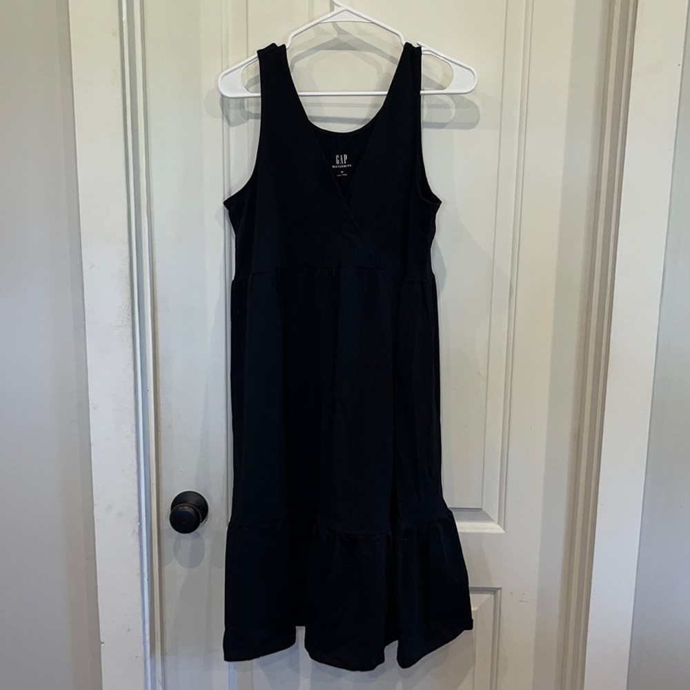 GAP maternity black dress